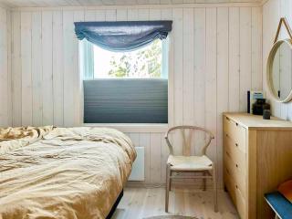 Family Cabin With Views In Lygnalia - 9