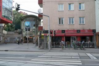 Wunderschöne Wohnung mit Balkon - 1