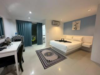 Patong gray house - 0