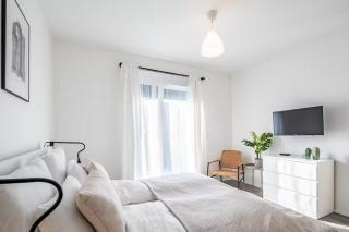 Modern City Hideaway with Balcony - 4