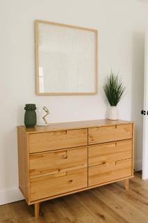 “Ivory Inn” - Cozy Modern Stay w/ Hot Tub - LEX - 1