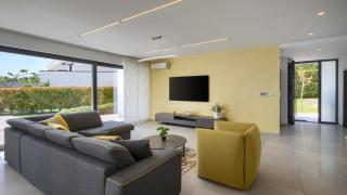 Luxury villa Nada with pool in Tinjan - 5