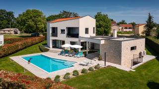 Luxury villa Nada with pool in Tinjan - 1