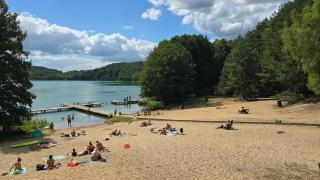 Ośrodek La La Las - domki letniskowe w lesie nad jeziorem - 9