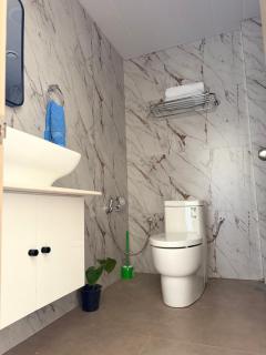 Cornerstone Suites - 7