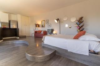 Elegant One-Bedroom Apartment 500Mt From The Fair - 8