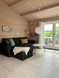 Charming Log Cabin 200 Metres From The Beach - 6