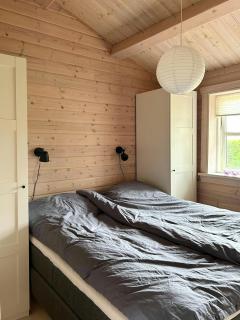 Charming Log Cabin 200 Metres From The Beach - 4