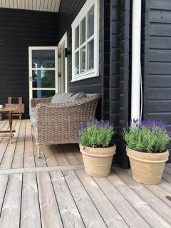 Charming Log Cabin 200 Metres From The Beach - 2