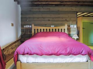 Hirros Hall Longhouse - 5