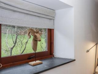 Clifford Lodge Barn - 1