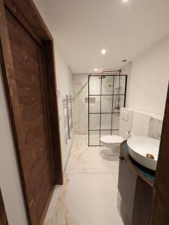 Stunning New Apartment in Chamonix with Mont Blanc Views - 2