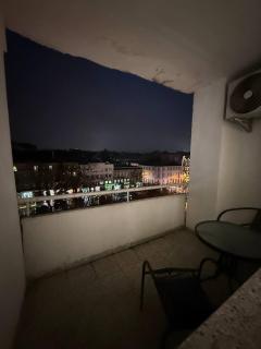 Royal apart on Svobody 6-8 Avenue - 6