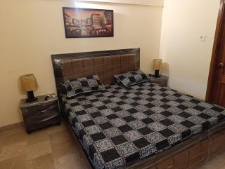 2 bed apartment Posh - 4