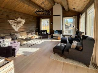 Ørnenipa Lodge By Gaustatoppen With Panoramic View - 2