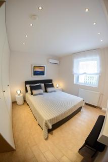 Charming Garden Apartment, steps from metro station - Athènes - 7