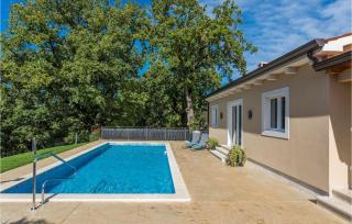 Cozy Home In Brecevici - 9