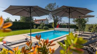 Activity villa Marula with outdoor pool in Buje - 9