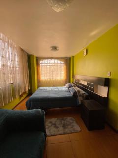 Casa Acogedora de Estilo Clásico - 3