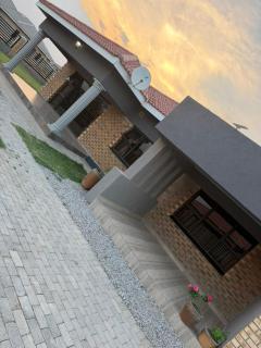 Knovi Guesthouse - 6