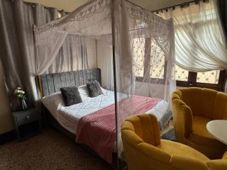 Jinja Lush Haven - 9