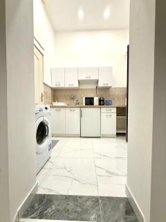 Detty Apartment FREE AC, FREE COFFEE, NEXT THE ASTORIA, on the famous Dohány street - 1