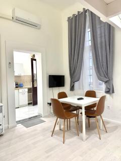 Detty Apartment FREE AC, FREE COFFEE, NEXT THE ASTORIA, on the famous Dohány street - 3