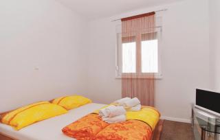 2 Bedroom Stunning Apartment In Nin - 6