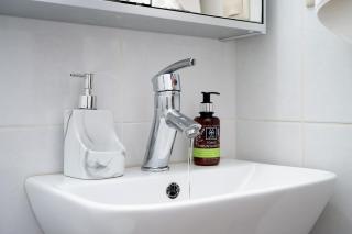 Family Home, with Sea & Mountain view - 2