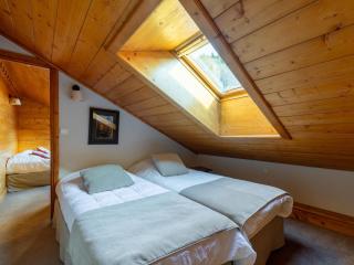 Méribel : Appartement spacieux pour 10 pers, 5 pièces avec piscine et parking - FR-1-411-1006 - 1