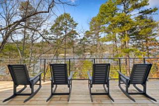 Lakeside Luxe-Lake Access-Hot Tub-Amazing Patio - 2