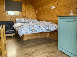 Meadow - Uk48483 - 5