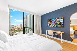 Luxury Studio & City Views - 2