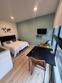 monoambiente perfectamente ubicado - 0