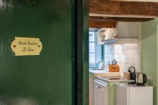 Avvolgente monolocale in centro a Lucca - 9