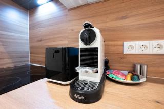 Cozy Vienna Getaway with Balcony - 7