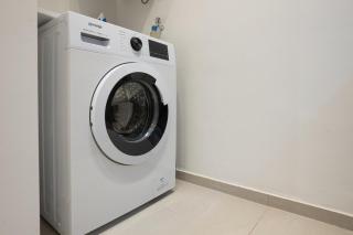 Cozy Vienna Getaway with Balcony - 5