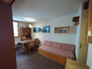 Studio idéal skieurs et familles, accès direct ESF, commerces proches - FR-1-356-256 - 8