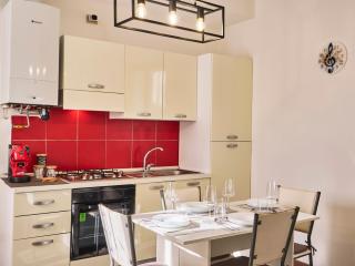 Lungastretta Apartment - Cremona Center - 1