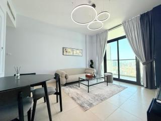 Mahenti - Spacious 1-Bedroom Apartment in JVC - 0