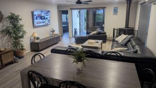 2 Thruxton St Cowes - 8