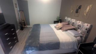 2 Thruxton St Cowes - 2