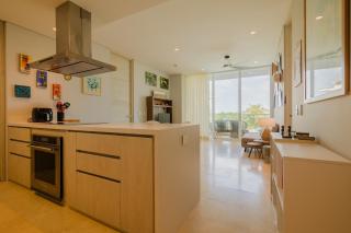 2BR apartment with balcony and amazing views - 9