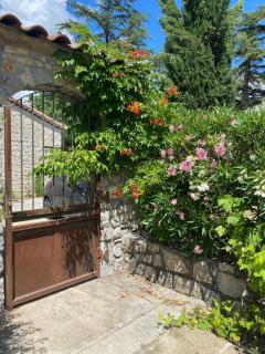 Maison de vacances familiale avec piscine privée - 0