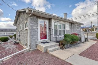 Suites On Chocolate - The Annville Cottage - 0