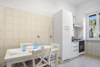 ArtStay AC Apt Near Metro, Fiumicino Airport - 4