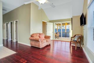 Gilbert Lake-View Apt – Luxury + WiFi - Lake Murray Shores - 8