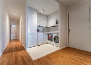 Modern bright - 2 Bedrooms 1 Bathroom -Lavapiés - 3