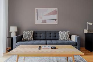 Blueground Vinohrady pool nr Riegrovy Sady PRG-85 - 9