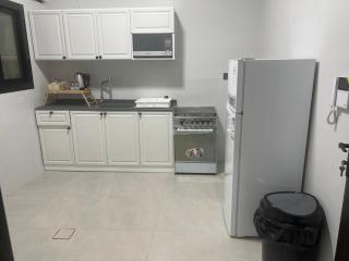 Modern, comfortable apartment - Jeddah - 9